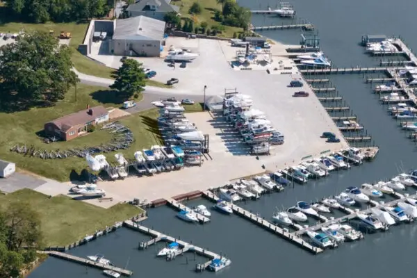 What to Look For in a Marina Boat Storage Facility